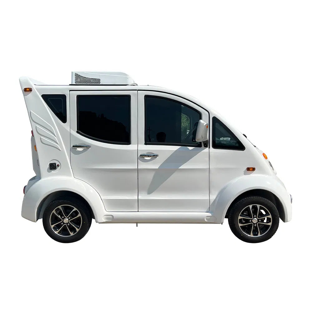 4-Seater Enclosed Electric Golf Cart with Air Conditioning and Power Steering