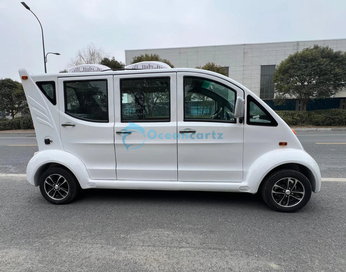 Oceancartz 6-8 Passenger Enclosed Electric Golf Cart with 4600W Dual Overhead AC, EPS, and LFP Lithium Battery - Air Conditioned Golf Carts - 6 Seater - Photo 4 | Oceancartz