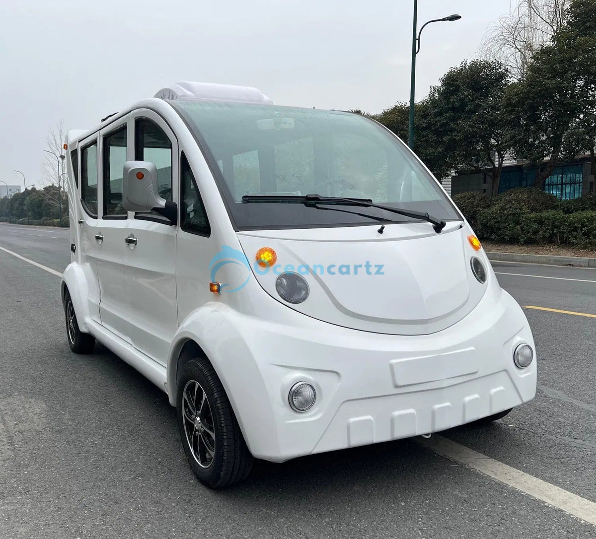 Buy Oceancartz 6-8 Passenger Enclosed Electric Golf Cart with 4600W Dual Overhead AC, EPS, and LFP Lithium Battery - Air Conditioned Golf Carts - 6 Seater at Oceancartz