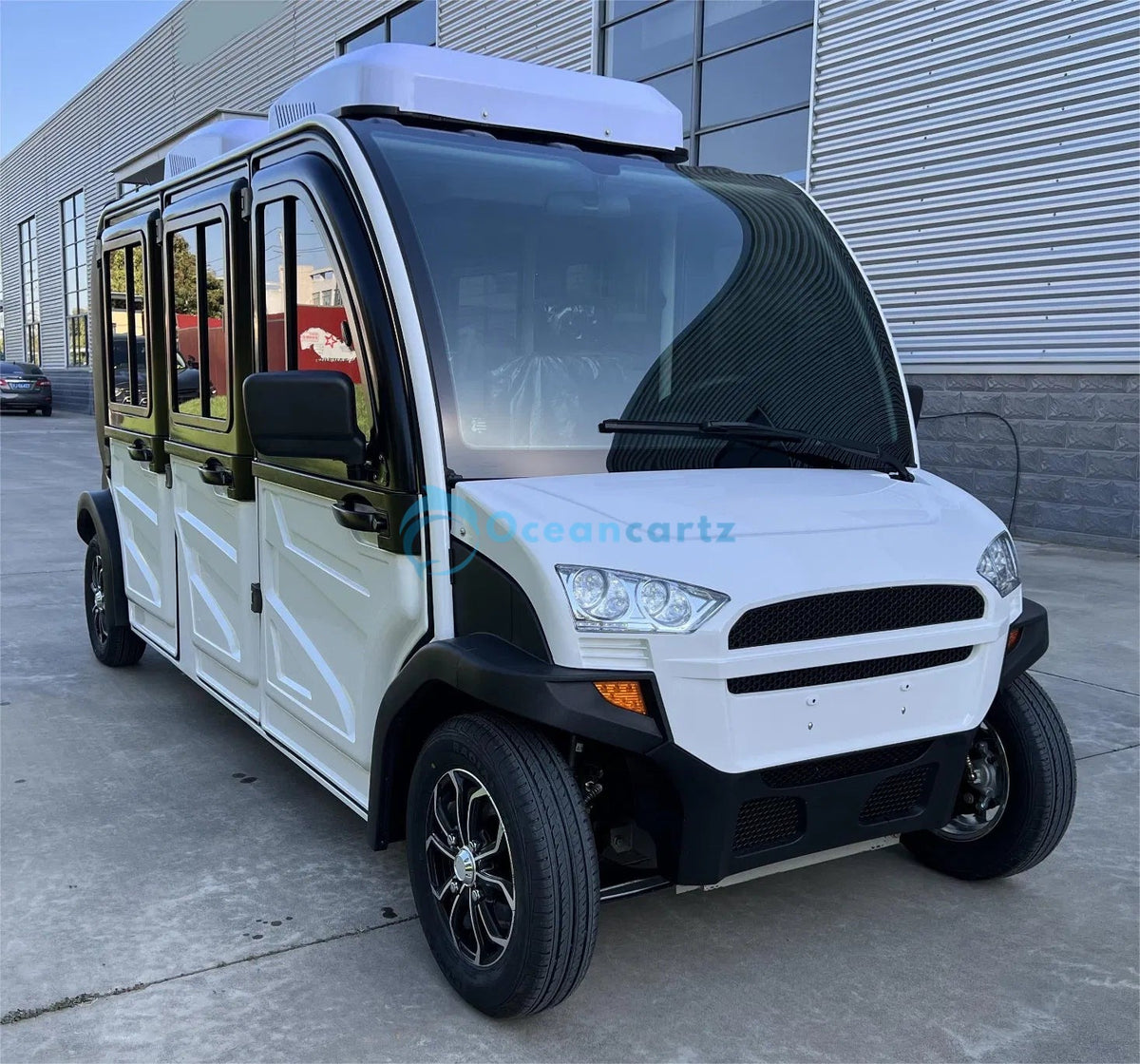 Oceancartz 6-Passenger Enclosed Electric Golf Cart with Air Conditioning, 60V 120Ah Gel Battery, and 4kW Motor - Air Conditioned Golf Carts - 6 Seater | Oceancartz